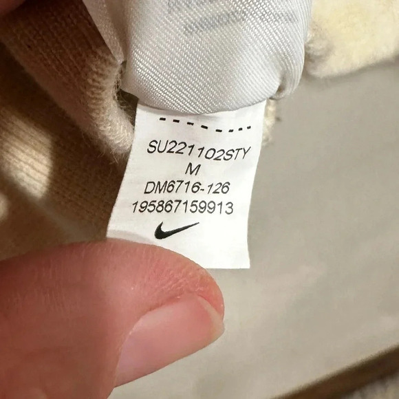 Nike Tie Dye Jersey Pullover Boxy Cropped Hoodie.     Size M - Picture 4 of 9